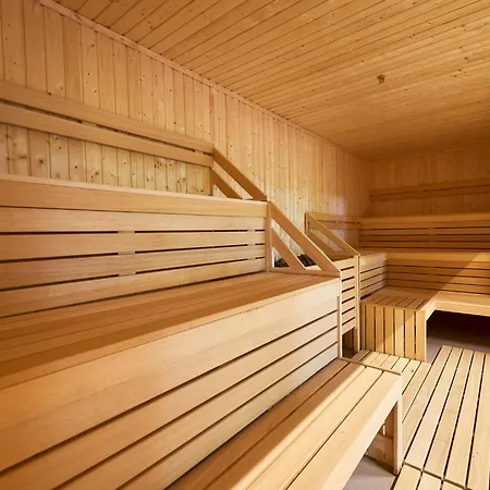 Polanica Park Apartment Premium Basen, Sauna, Parking, 2 Min Od Parku Zdrojowego 4*